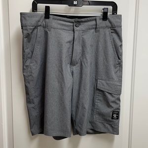 Men’s 32 waist gray Vanphibian by Vans hybrid shorts